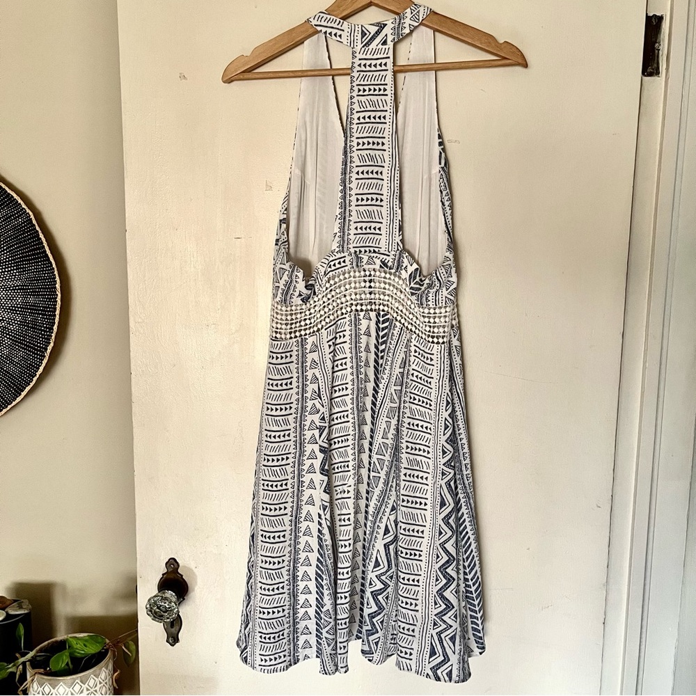 Miss Me Blue & White V-neck Sleeveless Crochet Waist Racerback Dress, Size L - Picture 9 of 11